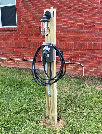 ABEV project — charger mounted and powered up
